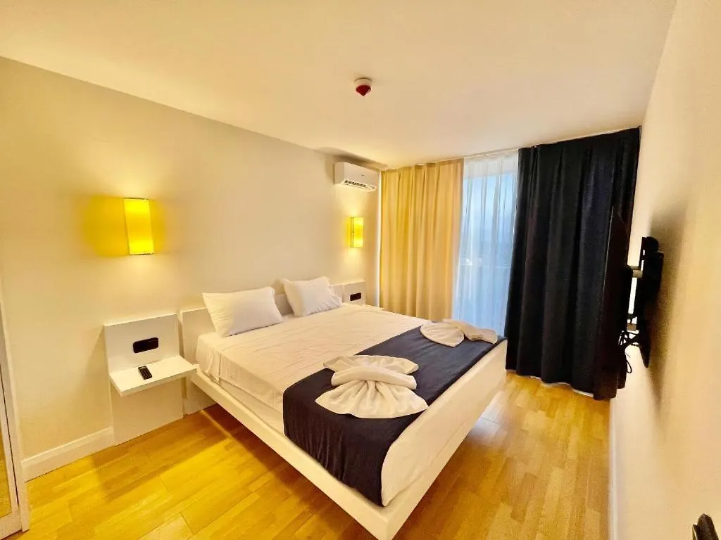 City Orbi Luxury Aparthotel Inn Батуми